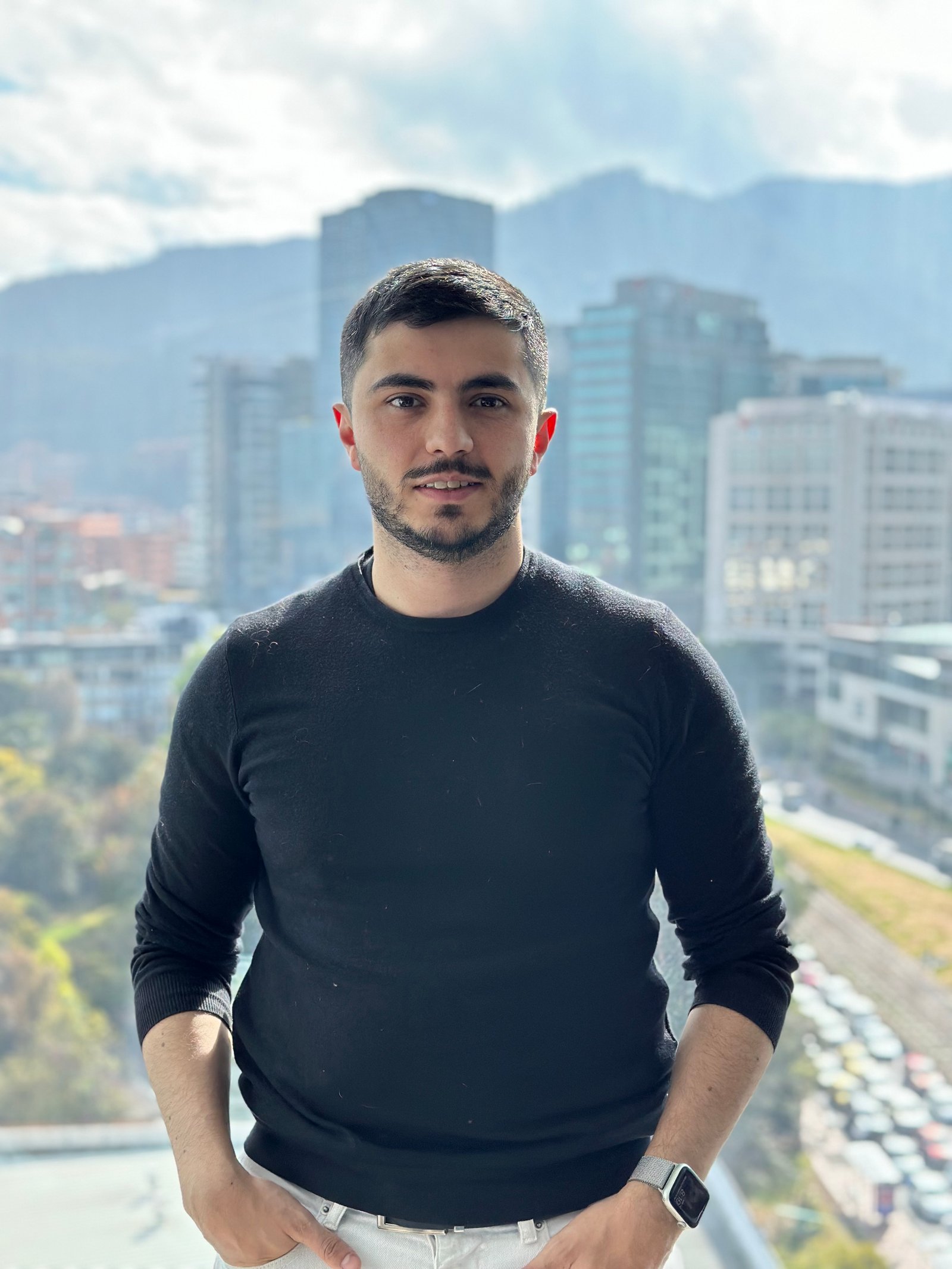 Equipo Sense Digital retrato